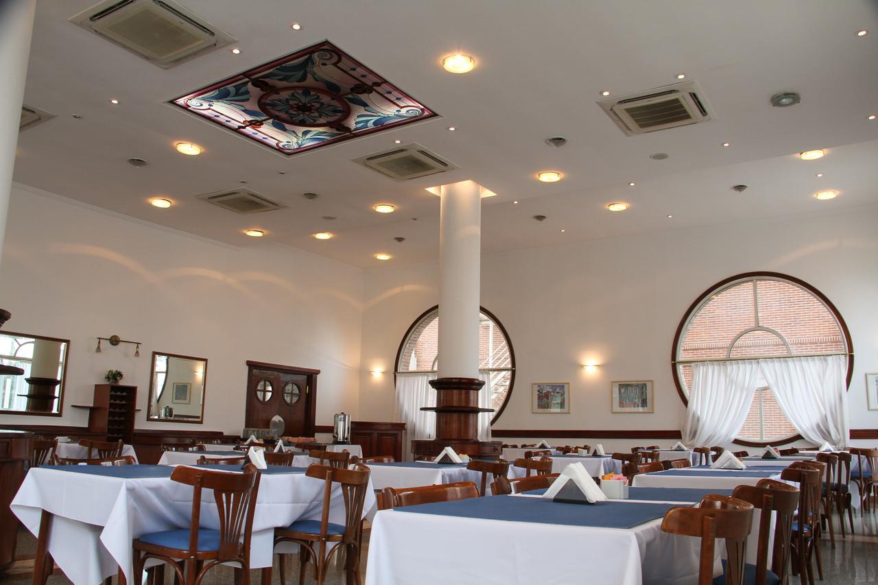 Hotel Reviens Pinamar Exteriér fotografie